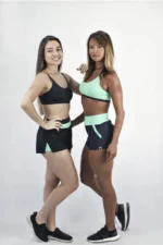 TOP DUPLA FACE GUARUJÁ PRETO E VERDE CLARO