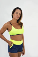 SHORTS RAVENA COM BOLSOS MARINHO E AMARELO - Imagem 2