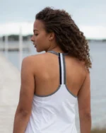 VESTIDO CARAÍVA BRANCO E CINZA
