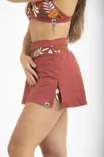 SAIA FIJI TERRACOTA E ESTAMPA FLORAL - TONS DA NATUREZA