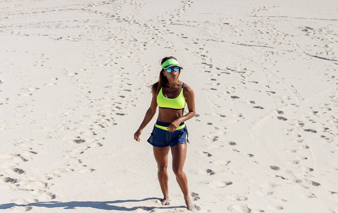 Dicas de looks para beach tennis: moda e desempenho na quadra